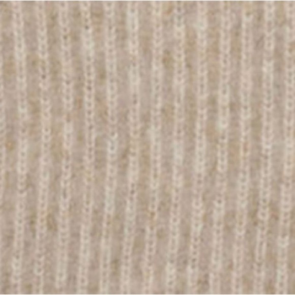 NWT Thakoun Chunky Knit Turtle Neck Scarf Sweater Size M - Picture 2 of 4